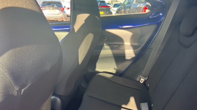 Toyota Aygo X 1.0 VVT-i Edge 5dr Petrol Hatchback